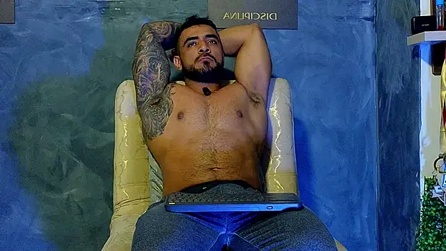 ERIC HARRISON online show from 09-18-25, 01:18