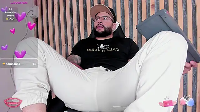 Luke  09 online show from 02-11-25, 03:51