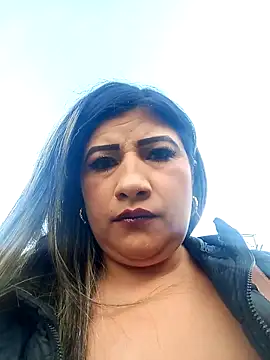 Snapshot of Hannahcandyy chatting on 02-25-26, 12:37 Hannahcandyy online show from 02-25-26, 12:37