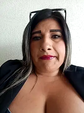 Hannahcandyy online show from 04-10-26, 07:18