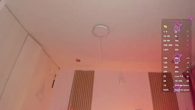 Snapshot of Kendall_Bunnyy chatting on 12-16-25, 09:42 Kendall Bunnyy online show from 12-16-25, 09:42