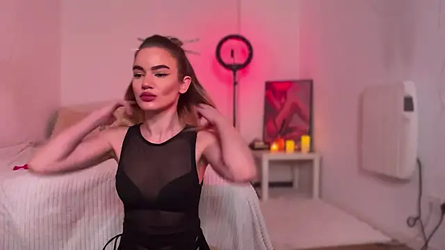 Snapshot of Heidi11 chatting on 01-14-25, 08:59 Heidi11 online show from 01-14-25, 08:59