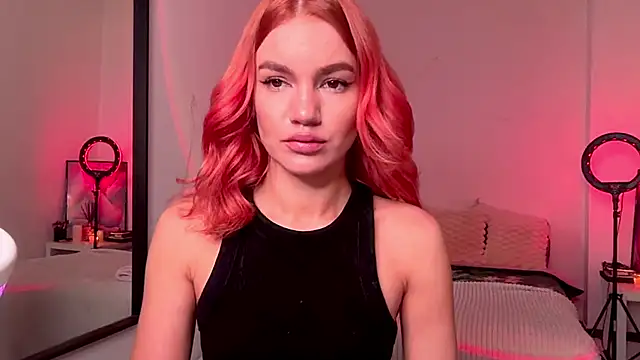 Snapshot of Heidi11 chatting on 01-29-25, 02:32 Heidi11 online show from 01-29-25, 02:32