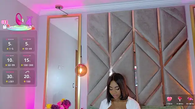 Snapshot of Lola_King chatting on 11-19-25, 03:28 Lola King online show from 11-19-25, 03:28