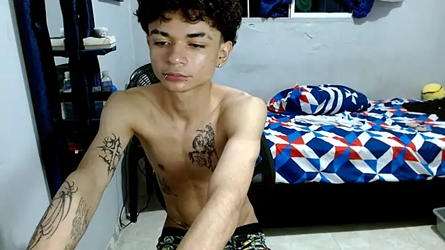 Snapshot of Lovebeng_ chatting on 02-11-25, 06:30 Lovebeng online show from 02-11-25, 06:30