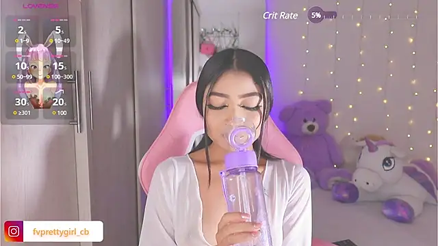 Snapshot of urfavprettygirl chatting on 02-11-25, 10:04 urfavprettygirl online show from 02-11-25, 10:04