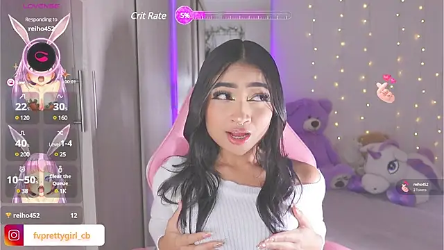 Snapshot of urfavprettygirl chatting on 03-10-25, 04:07 urfavprettygirl online show from 03-10-25, 04:07