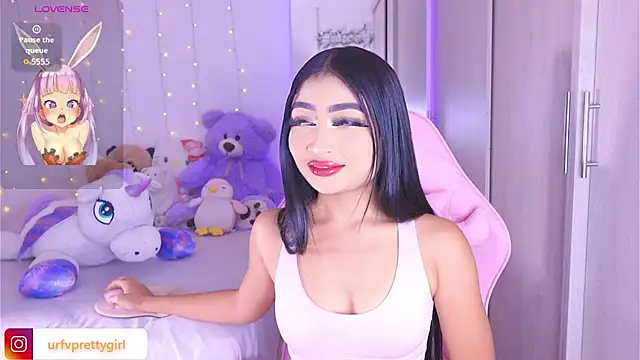 urfavprettygirl online show from 06-26-26, 06:40