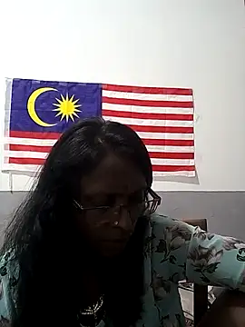 mamakarma1403 online show from 11-15-25, 01:29