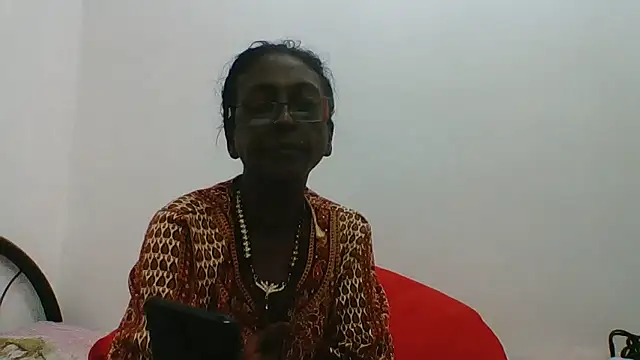 mamakarma1403 online show from 01-15-26, 01:37
