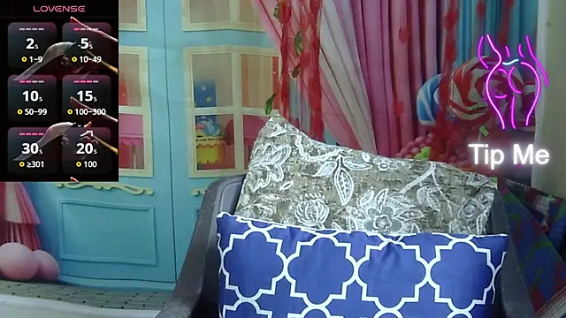 Snapshot of Preeti-Sexy chatting on 09-11-25, 05:18 Preeti-Sexy online show from 09-11-25, 05:18