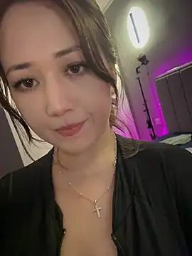 Snapshot of JoyFulLicss chatting on 07-02-26, 07:31 JoyFulLicss online show from 07-02-26, 07:31