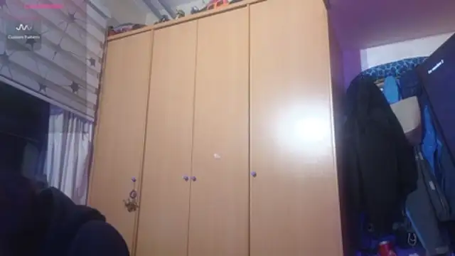 kattleya1407 online show from 04-15-26, 10:43