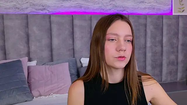 Snapshot of AliceBrayan chatting on 01-18-25, 05:10 AliceBrayan online show from 01-18-25, 05:10