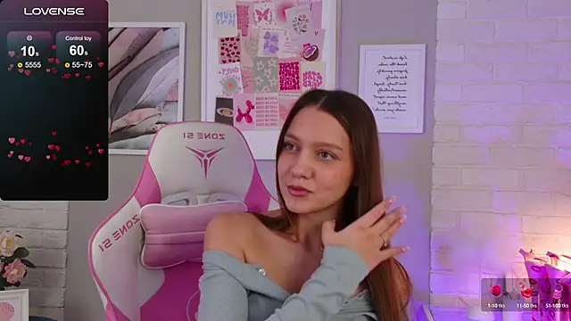 Snapshot of AliceBrayan chatting on 03-01-25, 11:39 AliceBrayan online show from 03-01-25, 11:39