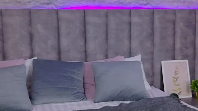 Snapshot of AliceBrayan chatting on 03-14-25, 02:41 AliceBrayan online show from 03-14-25, 02:41