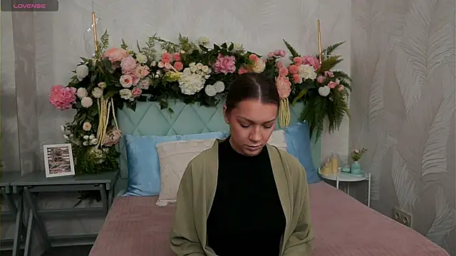 AliceBrayan online show from 03-04-26, 05:08