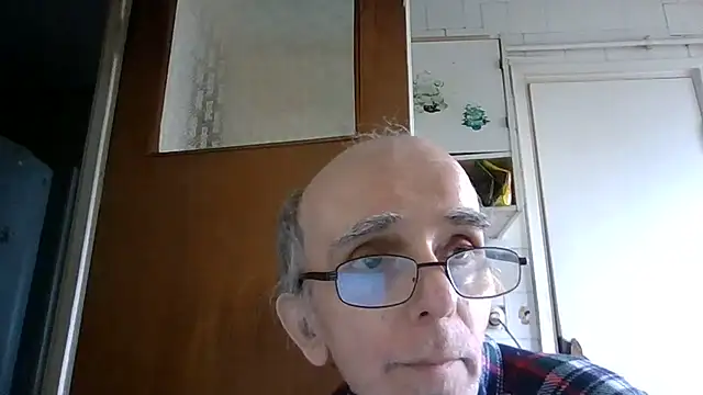 mariusica1xh online show from 04-10-26, 01:05