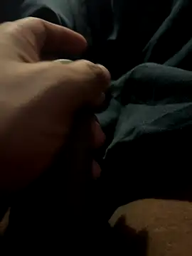 Snapshot of Rastamanzigy22 chatting on 09-26-25, 02:10 Rastamanzigy22 online show from 09-26-25, 02:10