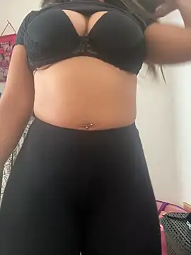 Snapshot of Gabizinhagirls chatting on 02-26-25, 07:49 Gabizinhagirls online show from 02-26-25, 07:49