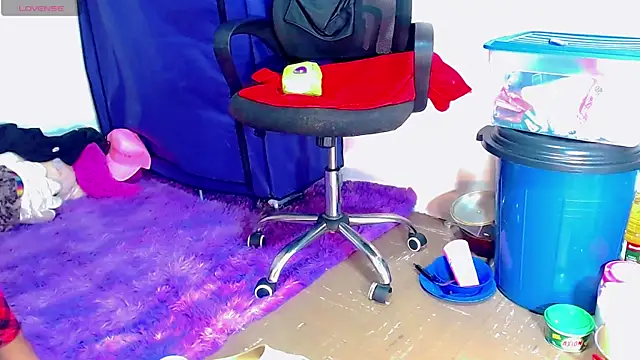 Snapshot of nicol_gill_ chatting on 02-11-25, 05:29 nicol gill online show from 02-11-25, 05:29