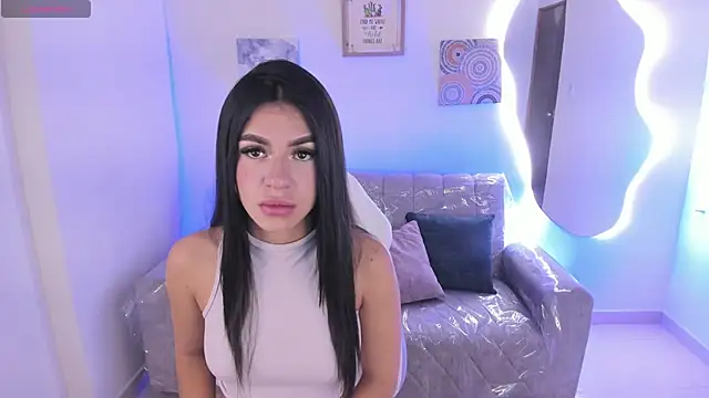 Snapshot of Charlotte_cowell_sub1_ chatting on 10-14-25, 03:13 Charlotte cowell sub1 online show from 10-14-25, 03:13