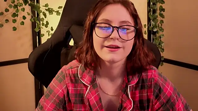 Snapshot of Diana_Flower chatting on 01-17-26, 11:37 Diana Flower online show from 01-17-26, 11:37