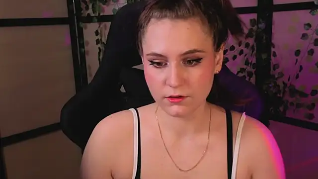 Diana Flower online show from 04-24-26, 10:18