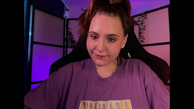 Snapshot of Diana_Flower chatting on 08-06-26, 12:07 Diana Flower online show from 08-06-26, 12:07