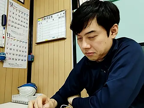 whitebriefboy online show from 11-06-25, 12:39