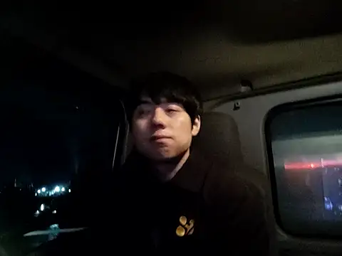 whitebriefboy online show from 03-15-26, 06:36