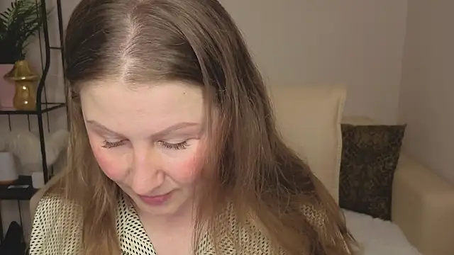 Helens love online show from 06-06-26, 01:54
