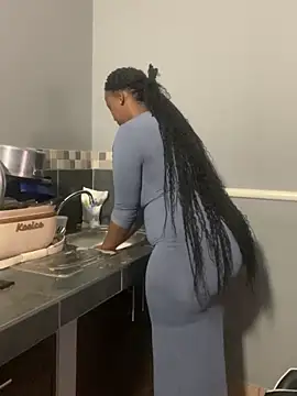 Candy Love 18 online show from 03-22-26, 11:57