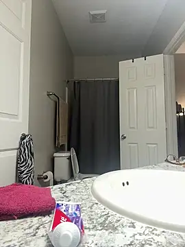 SexyHoneyRedd online show from 03-06-25, 11:25