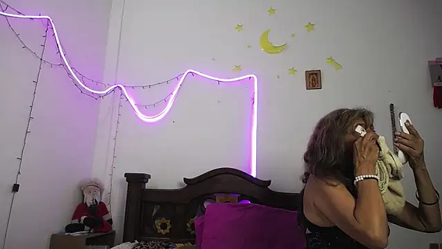 DominaLeona online show from 01-30-25, 11:45