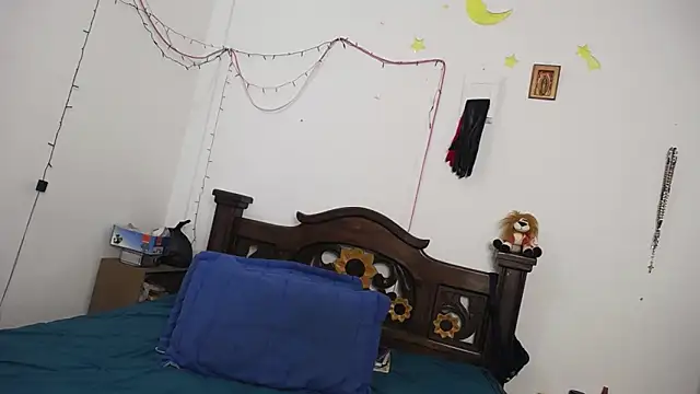 DominaLeona online show from 02-18-25, 08:36