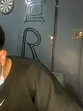 Snapshot of YawlingJingoist chatting on 11-20-25, 12:16 YawlingJingoist online show from 11-20-25, 12:16