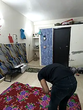 riya190 online show from 03-18-25, 06:15