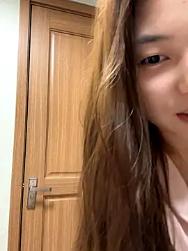 Snapshot of Sweet-Angel999 chatting on 10-25-25, 01:51 Sweet-Angel999 online show from 10-25-25, 01:51