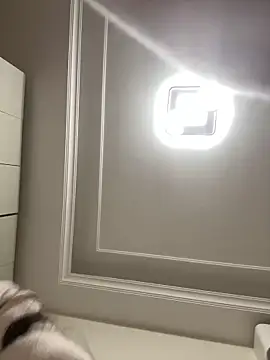 Snapshot of Sweet-Angel999 chatting on 12-20-25, 04:14 Sweet-Angel999 online show from 12-20-25, 04:14