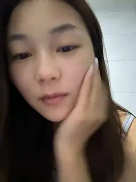 Snapshot of Sweet-Angel999 chatting on 06-24-26, 04:50 Sweet-Angel999 online show from 06-24-26, 04:50
