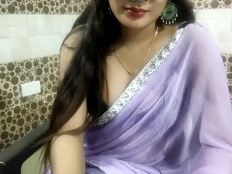 Snapshot of Aarvi_Arora chatting on 01-13-25, 03:58 Aarvi Arora online show from 01-13-25, 03:58