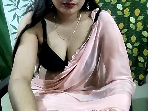 Snapshot of Aarvi_Arora chatting on 02-04-25, 02:53 Aarvi Arora online show from 02-04-25, 02:53