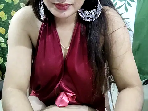 Snapshot of Aarvi_Arora chatting on 02-17-25, 08:52 Aarvi Arora online show from 02-17-25, 08:52