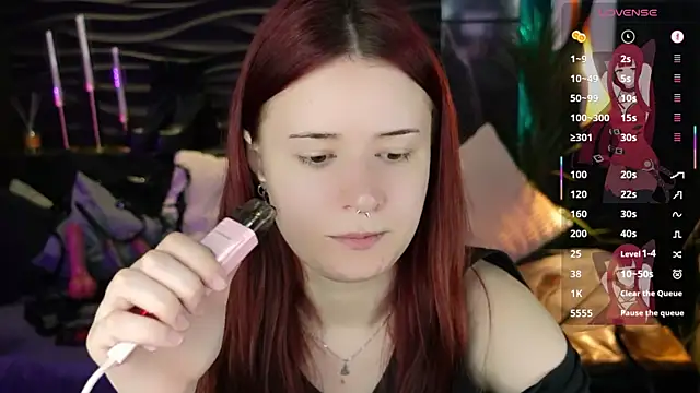 Lily Moonlight online show from 06-10-26, 07:29