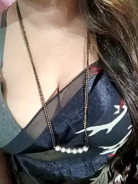 Beautyy38 online show from 11-11-25, 03:06