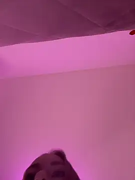 Snapshot of Joanachupa chatting on 09-18-25, 08:55 Joanachupa online show from 09-18-25, 08:55