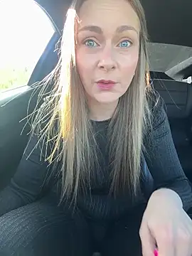 Joanachupa online show from 04-21-26, 07:03