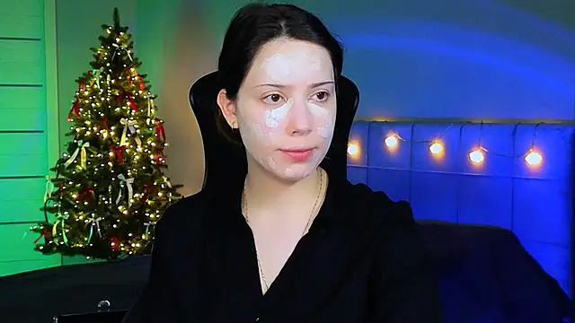 Snapshot of Stacy_Gonzales_ chatting on 12-21-24, 06:30 Stacy Gonzales  online show from 12-21-24, 06:30