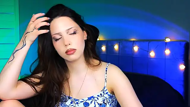 Snapshot of Stacy_Gonzales_ chatting on 03-11-25, 06:10 Stacy Gonzales  online show from 03-11-25, 06:10